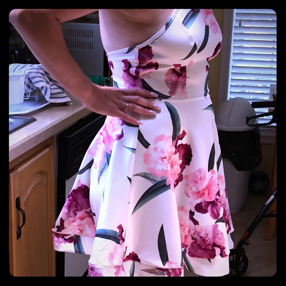Cute dress